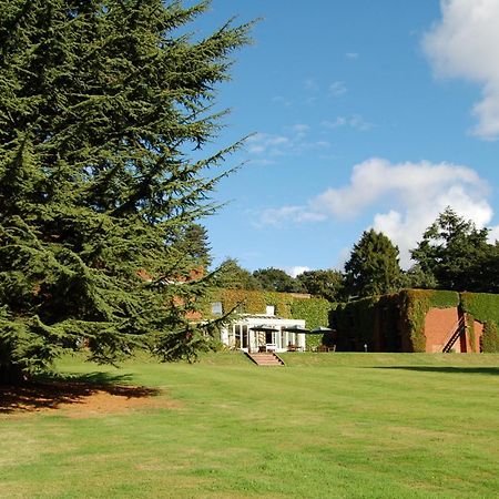 Lane End Hotel High Wycombe Eksteriør billede