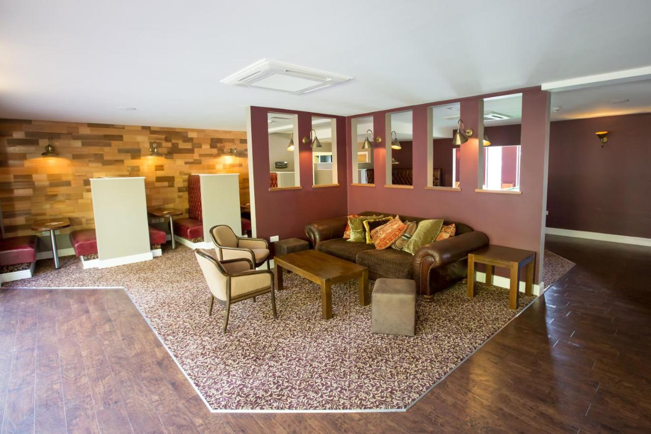 Lane End Hotel High Wycombe Eksteriør billede