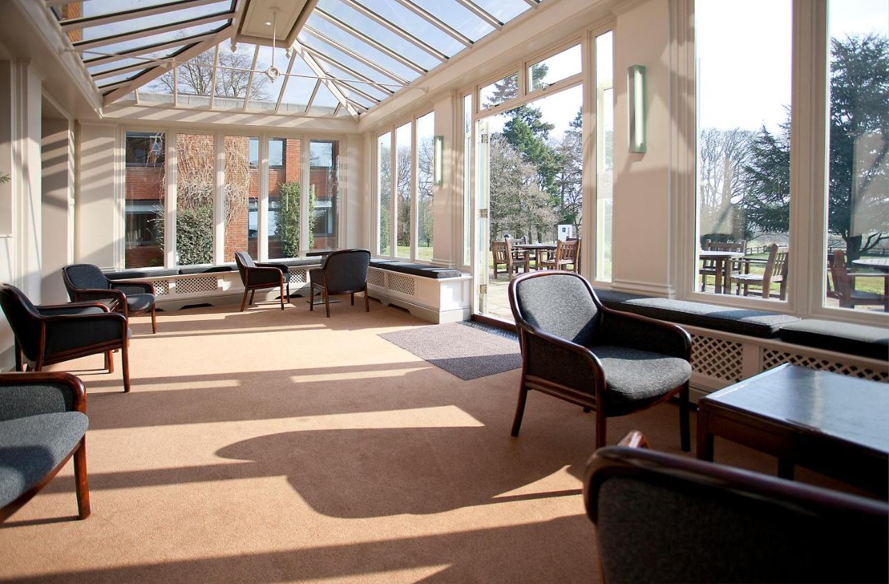 Lane End Hotel High Wycombe Eksteriør billede